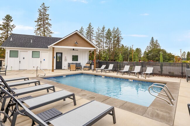 Building Photo - 208 Bogey Ln