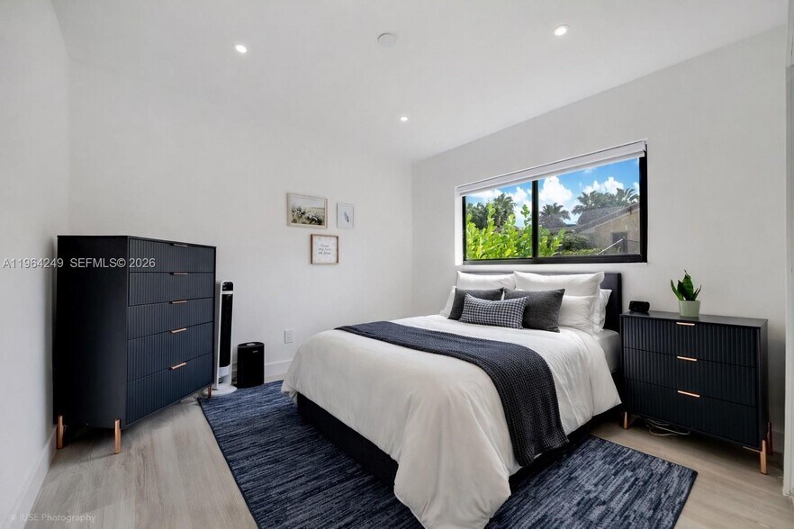 Building Photo - 17203 SW 78th Pl