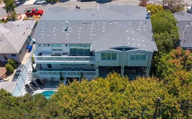 Building Photo - 3403 Laurel Ave