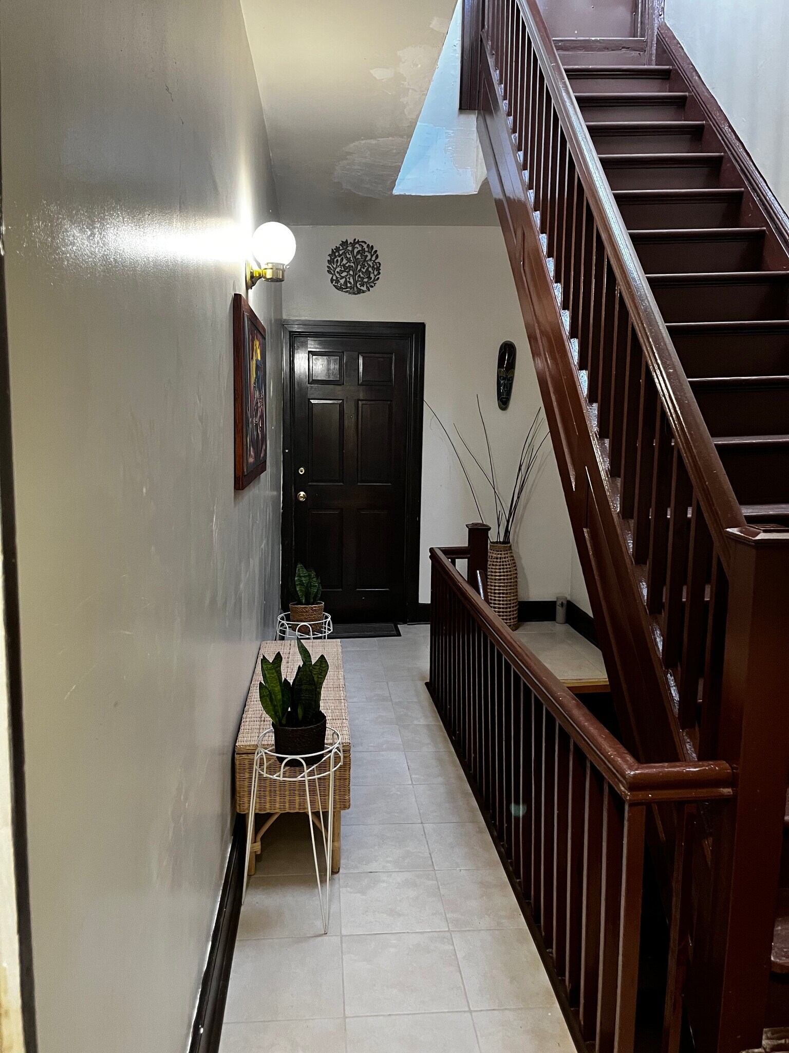 Second floor - 649 Winthrop St