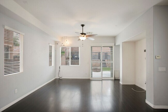 Building Photo - 3 Story Home With Large Loft IN Providence