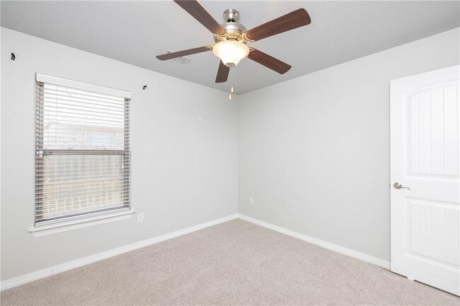 Building Photo - 4405 W Anthem Dr
