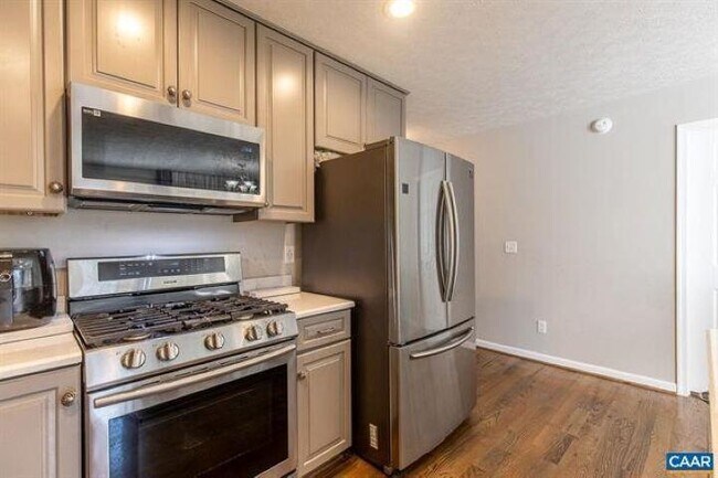 Building Photo - 15 Collinswood Wy