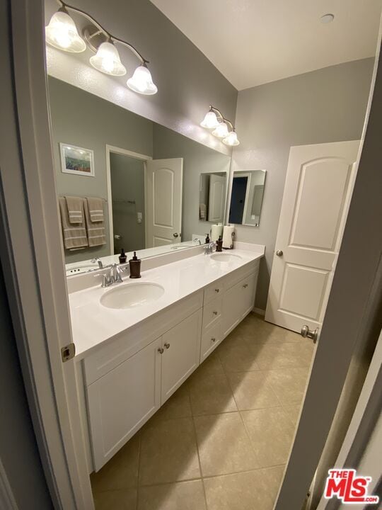 Building Photo - 27344 Ellery Pl