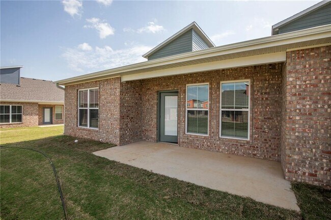 Building Photo - 1039 Seaborn Way