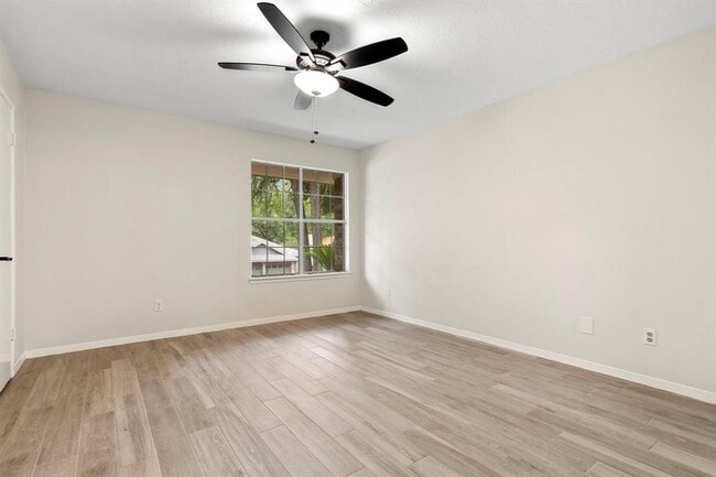 Building Photo - 1709 Whitney Way