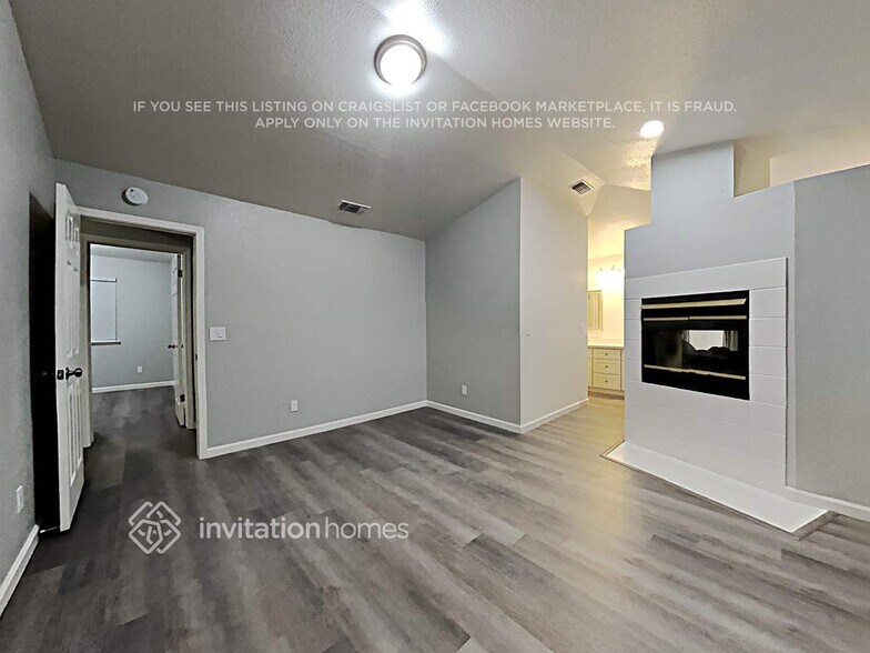 Building Photo - 328 Grouse Dr