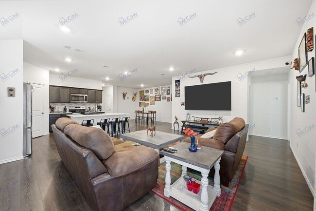 Building Photo - 1212 Briar Hl Dr