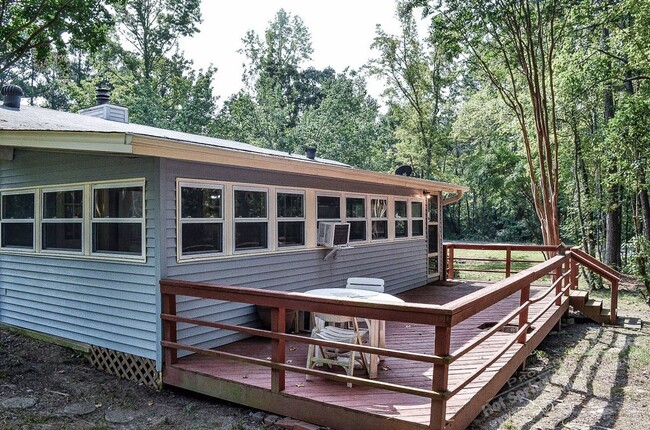 Building Photo - Central Hot Springs Village/Home/Unfurnished