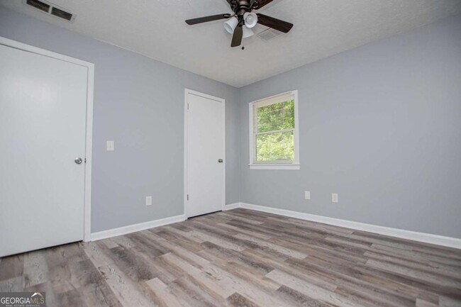 Building Photo - 801 Bowdon Tyus Rd