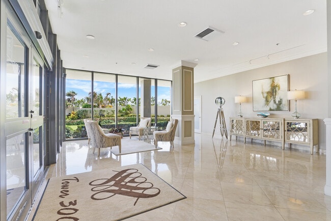 Building Photo - 5510 N Ocean Dr