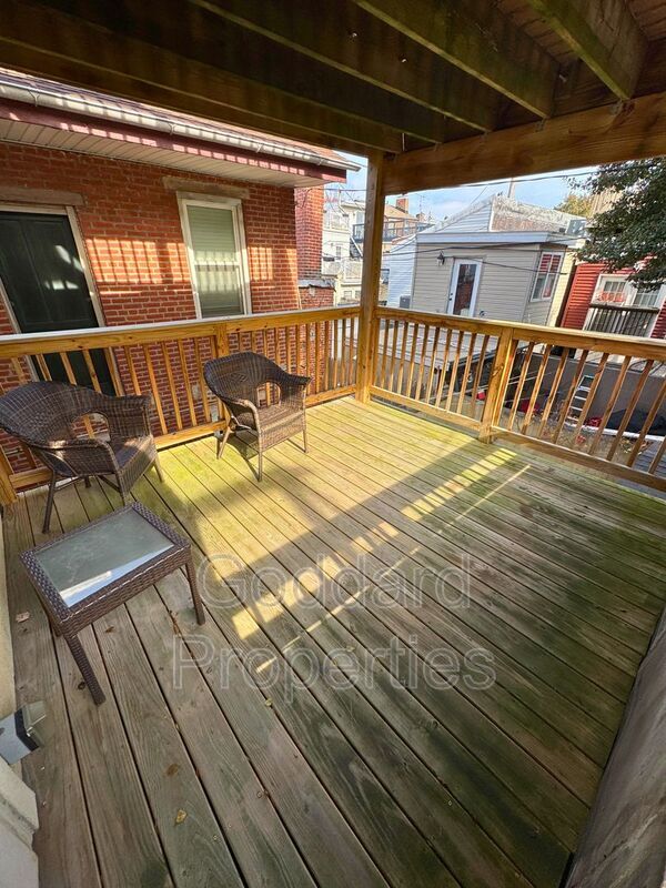 Building Photo - 407 S Wolfe St