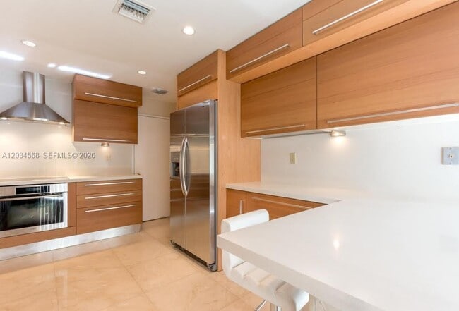 Building Photo - 4950 San Amaro Dr