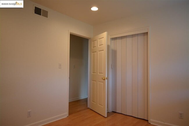 Building Photo - 1462 Kimball Ct