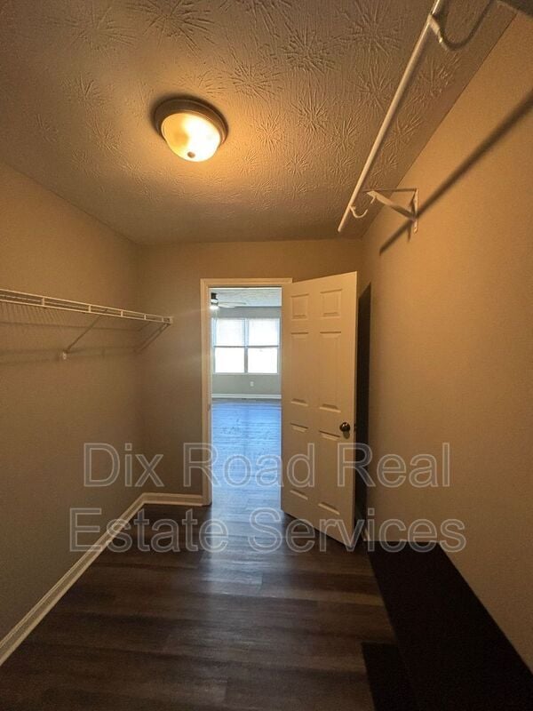 Building Photo - 2158 Pumpkin Ridge Ct