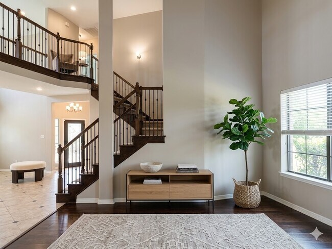 Building Photo - 7007 Fall Creek Ln