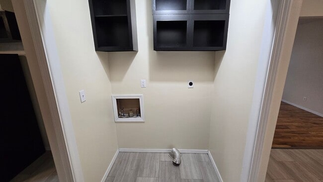 Building Photo - 1472 E Berkeley St