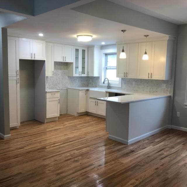 Building Photo - 511 Laurelton Blvd