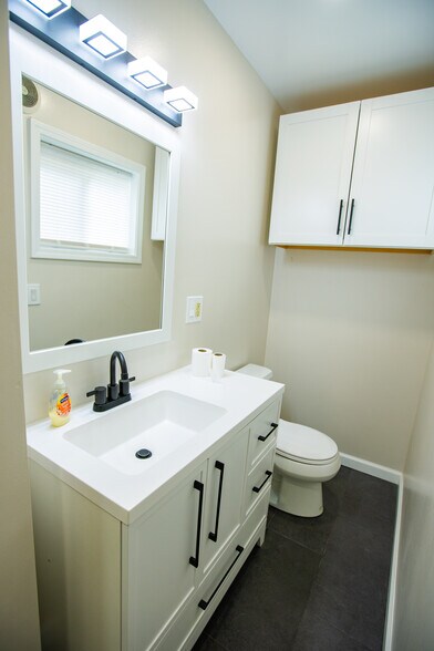 Building Photo - 150 Mount Read Blvd