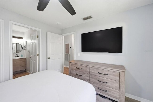 Building Photo - 631 Lake Marion Golf Resort