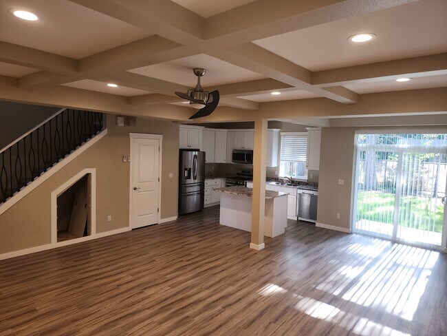 Building Photo - 958 152nd St E