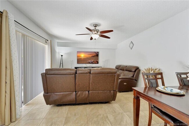 Building Photo - 5907 59th Way