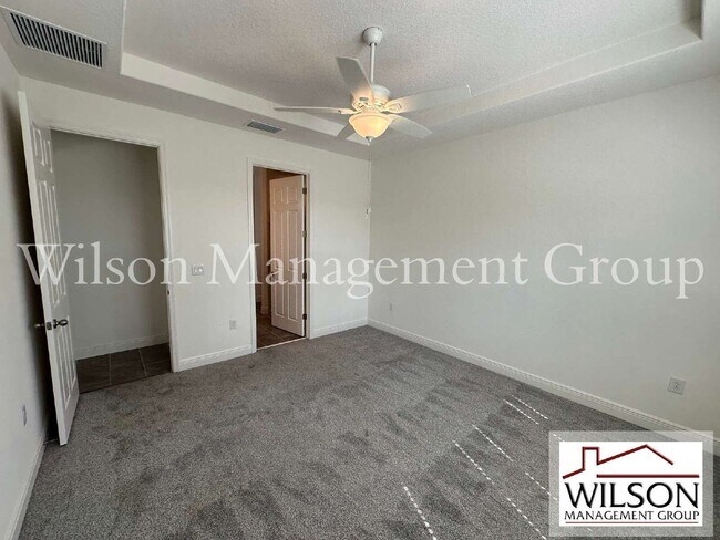 Building Photo - 484 Shadow Gorge Wy