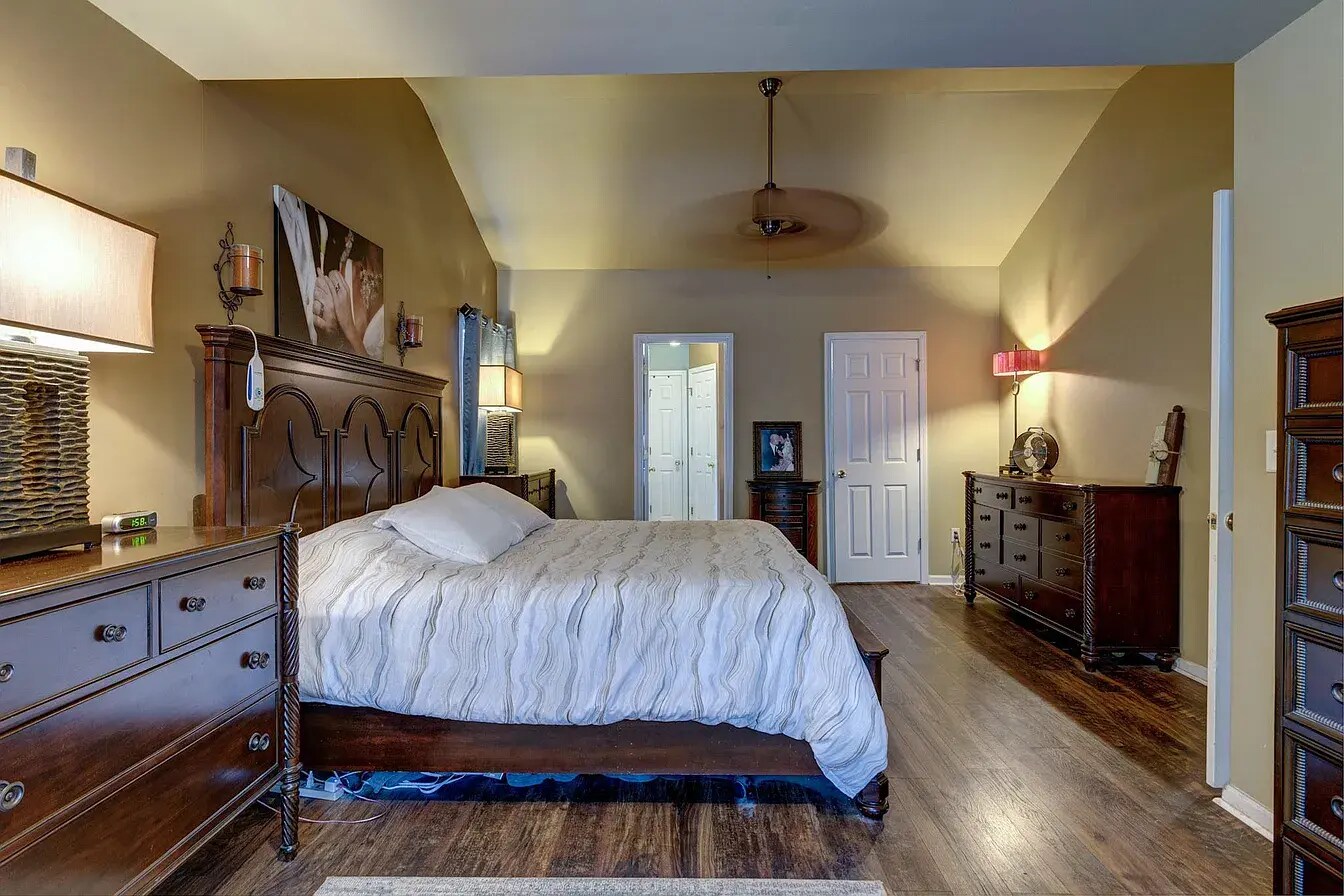 Building Photo - 1416 Water Edge Dr