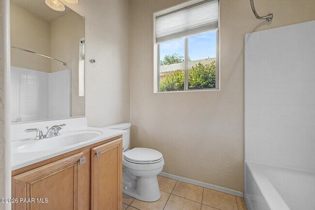 Building Photo - 6747 E Kilkenny Pl