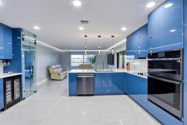 Building Photo - 2500 Rio Lisbo Ct