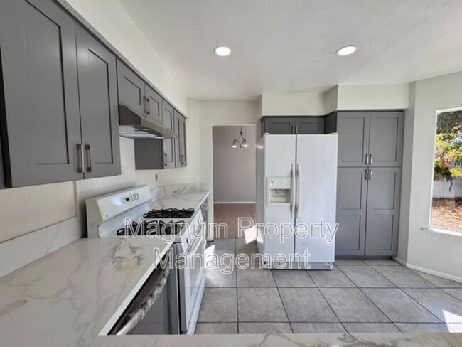 Building Photo - 24743 Angella Way