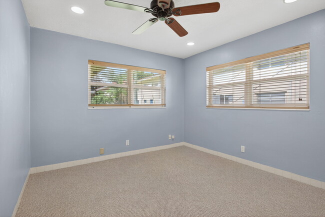 Building Photo - 2757 NE 29th Ave