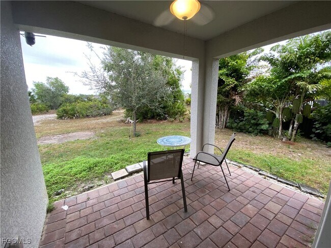 Building Photo - 2507 NW 20th Terrace