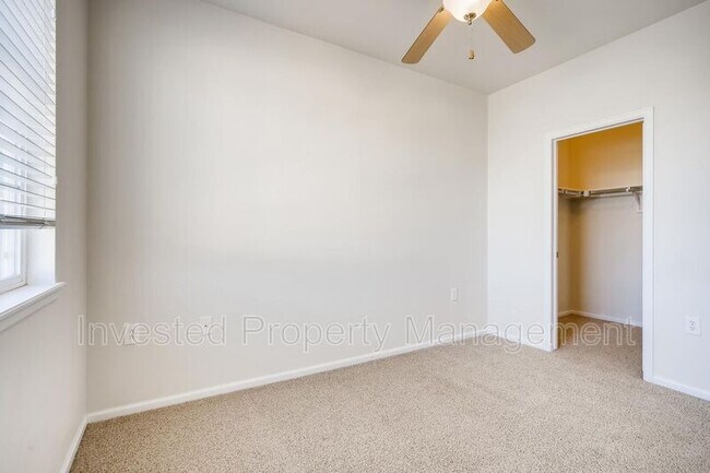Building Photo - 16242 E Geddes Ln