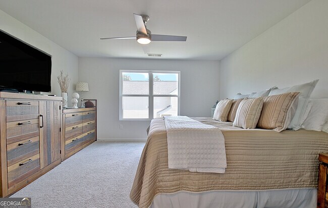 Building Photo - 8077 Rudder Cir