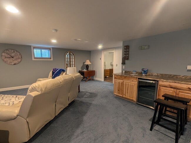 Building Photo - 4125 Spruce St