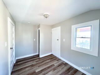 Building Photo - 278 Willow St