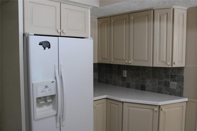 Building Photo - 4215 18th Ave Dr W