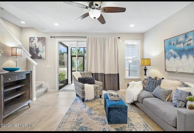 Building Photo - 12926 Ludo Rd