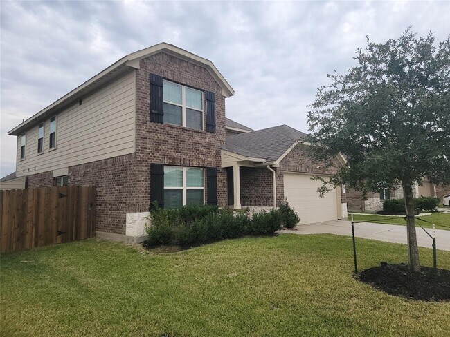 Building Photo - 4511 Terrazza Verde Dr