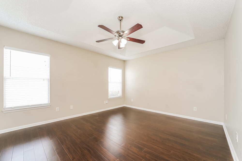 Building Photo - 557 Fallen Timbers Dr