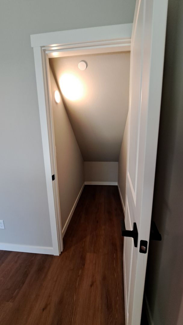 Building Photo - 3113 E Camellia Way
