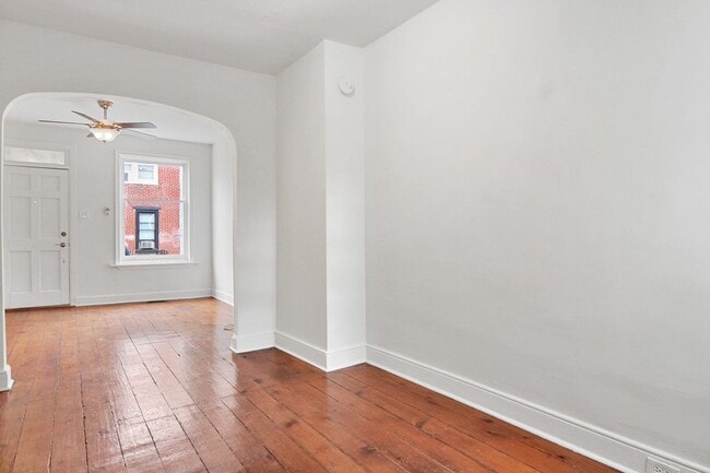 Building Photo - Coming Soon - Charming 3 Bedroom, 1.5 Bath...