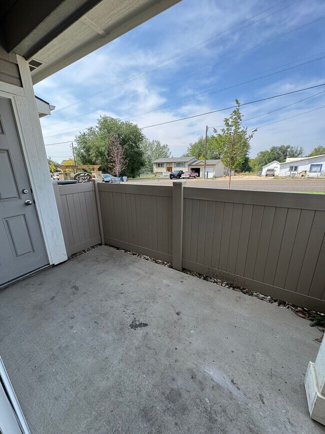 Building Photo - 2303 E Spice Lp