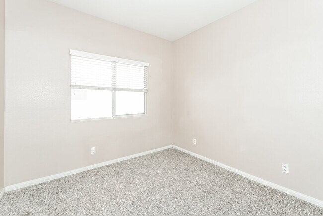 Building Photo - 1051 Little Rock Way