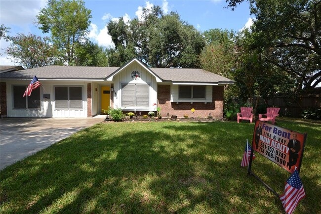 Building Photo - 5422 Kingfisher Dr