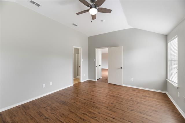 Building Photo - 10905 Fawn Valley Dr
