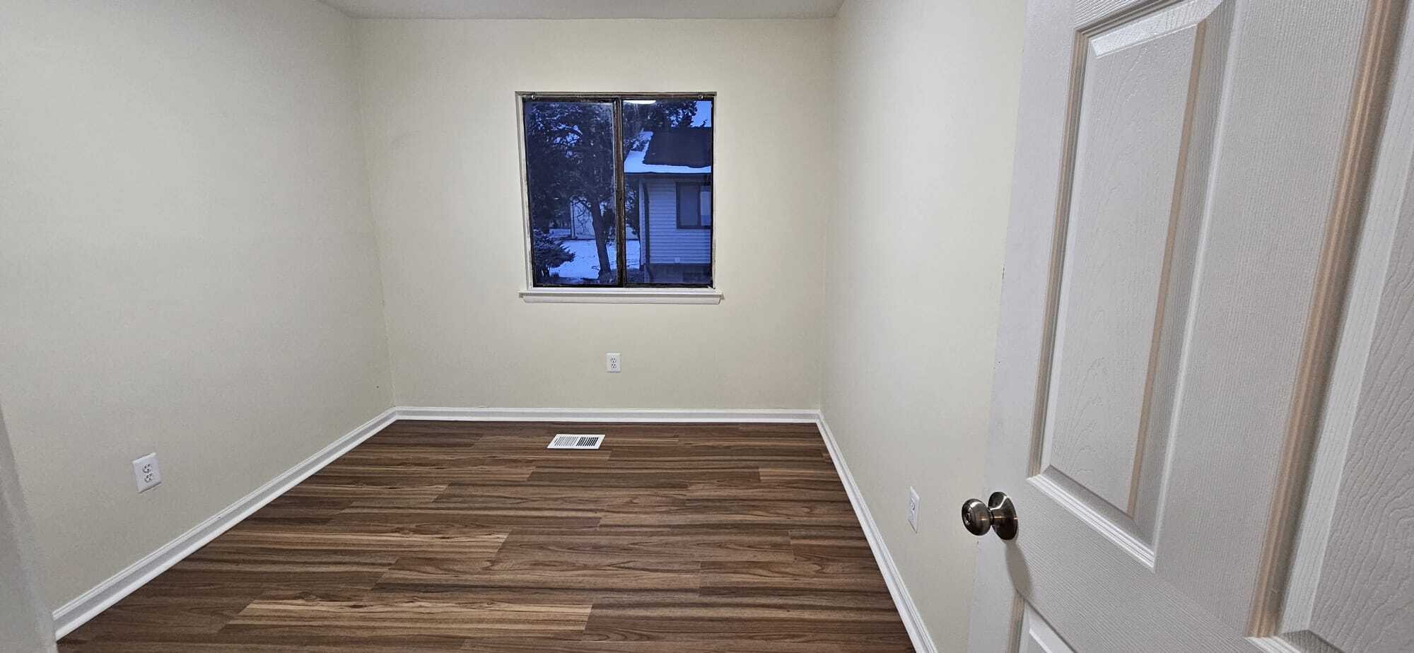 Building Photo - 8416 Fuerte Ct