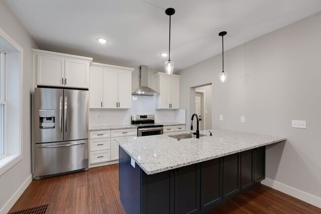 Building Photo - 389-391-391 Berkeley Rd