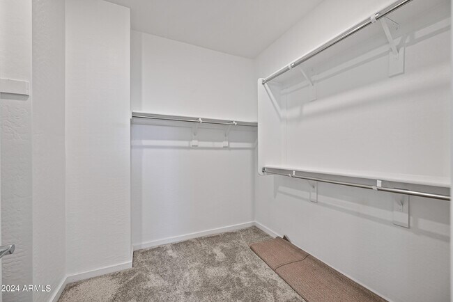 Building Photo - 4816 S Ferric